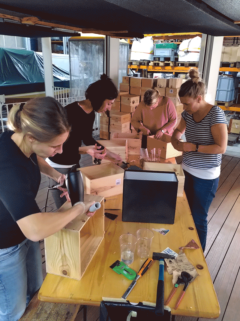 die Verwandlung von der Weinkiste zur Aarventskiste